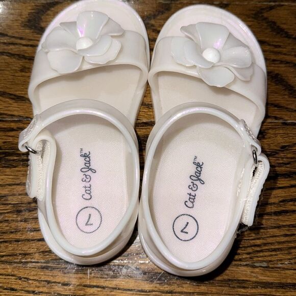 Kids' White & Purple Iridescent Sandals Bundle 7C - Picture 4 of 9